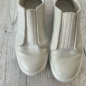 Vince slide on tennis shoes